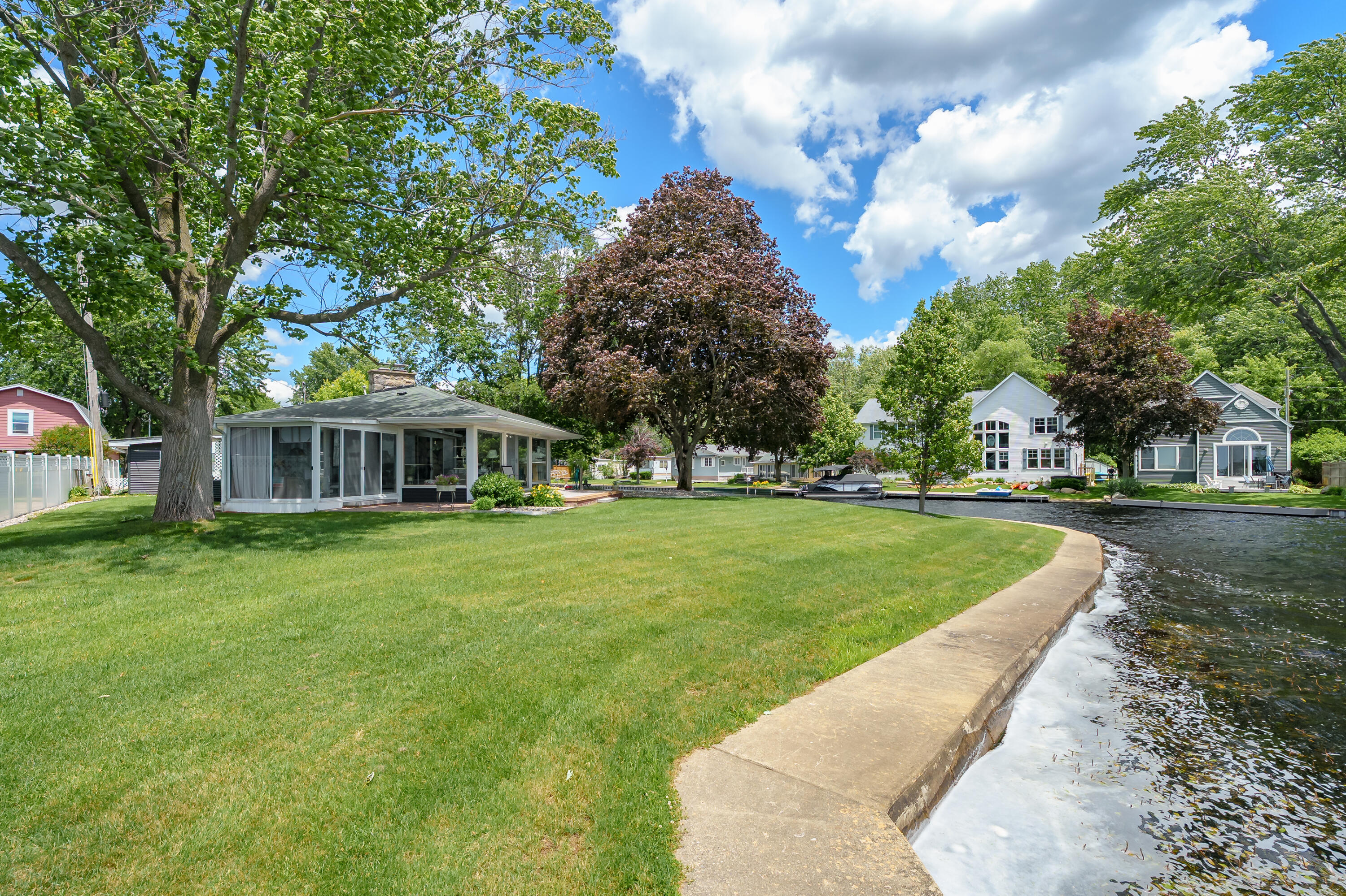 2282 Parker Drive