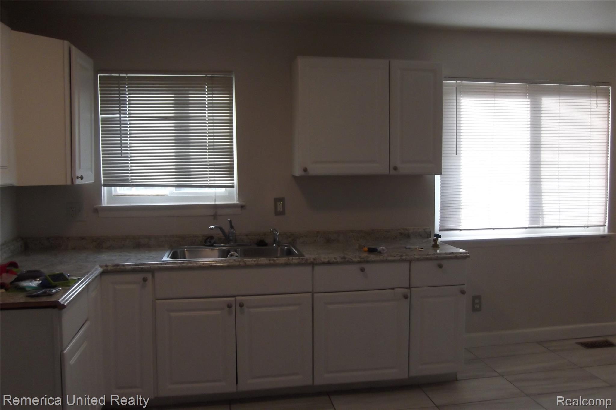 29221 Barrington Street