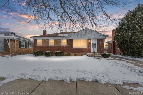 25564 Koontz Street Roseville City MI 48066