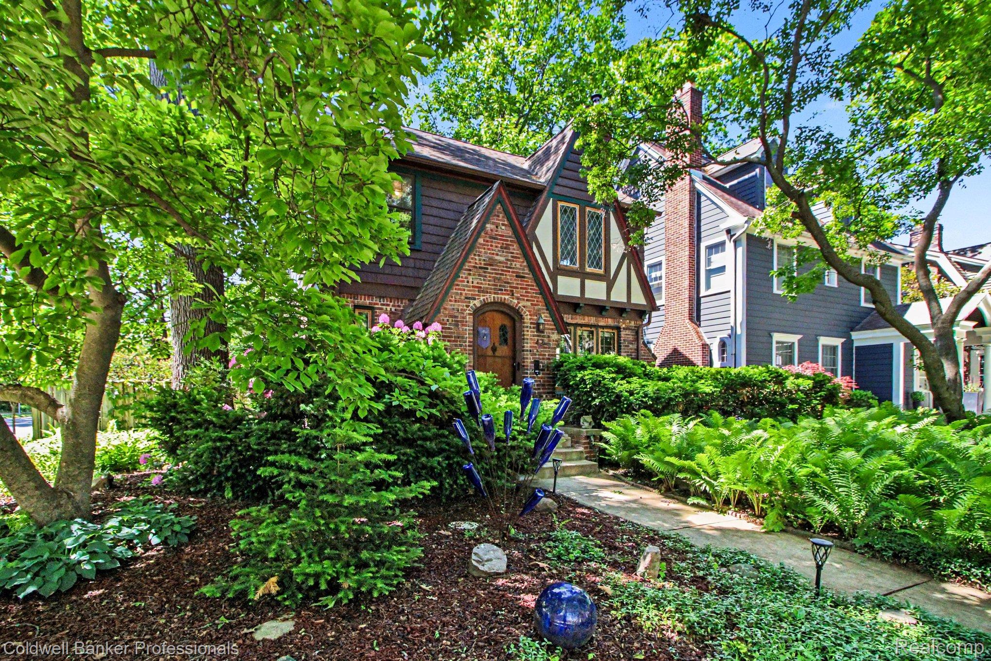 42 Wellesley Drive