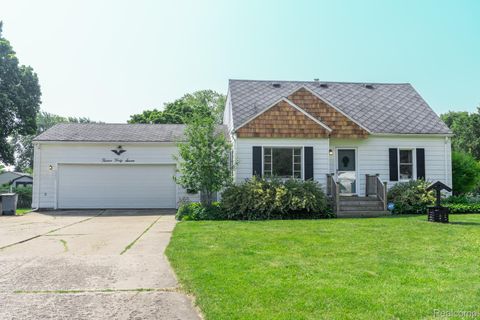 1247 Catalina Drive Flint Charter Township MI 48507