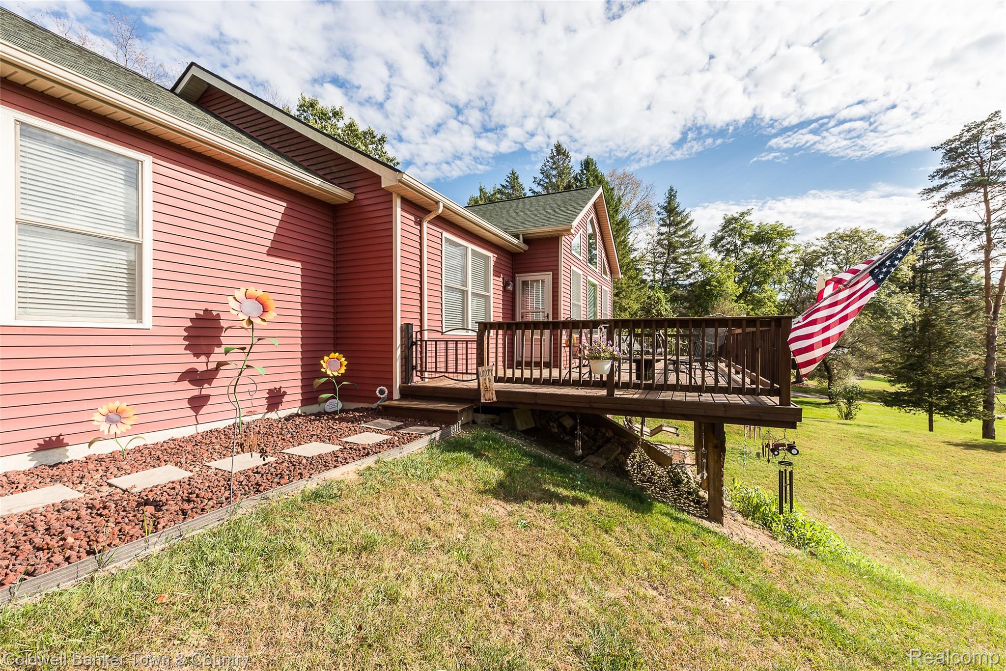 2223 Hidden Valley Road