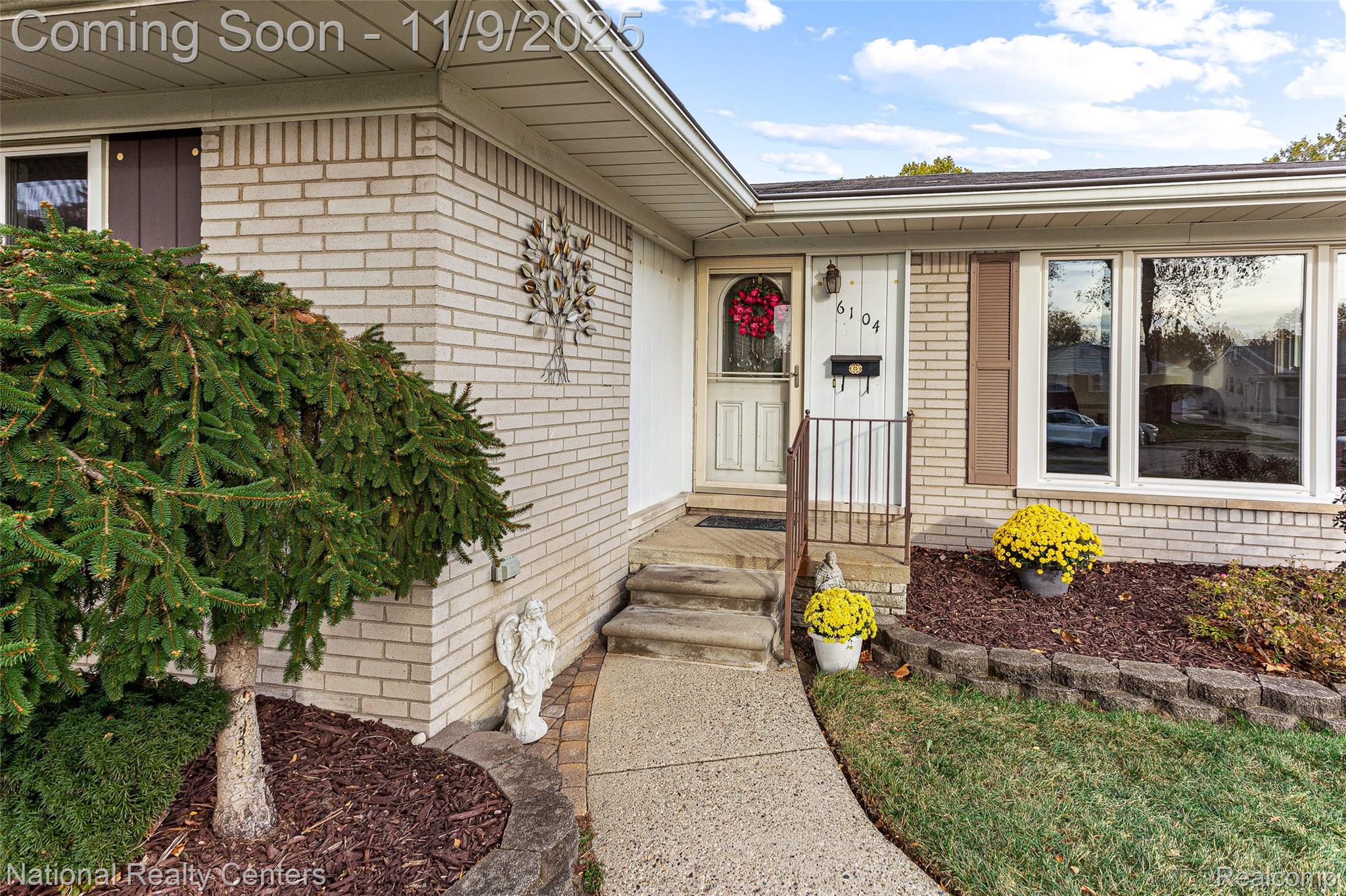 6104 Ardmore Park Circle