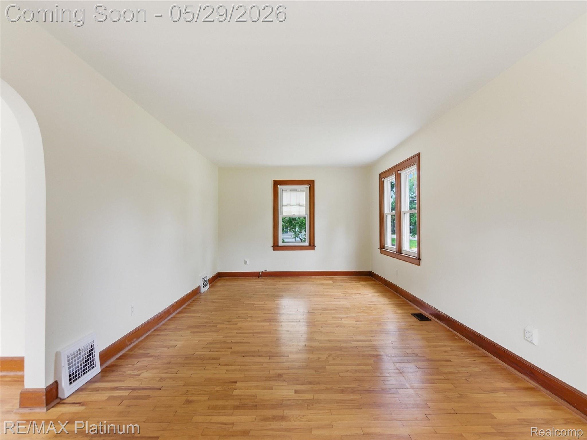 6335 Silver Lake Road