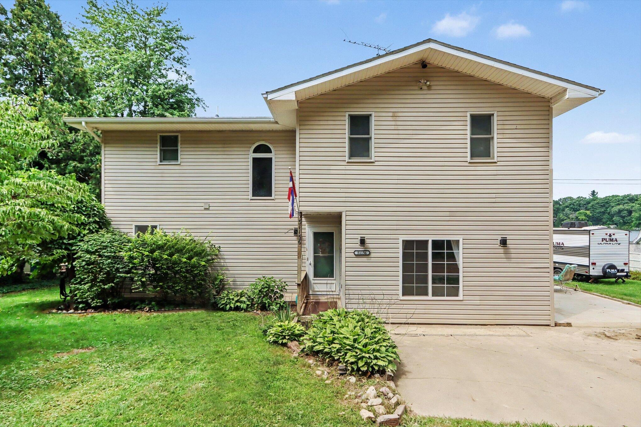 51156 Maple Road