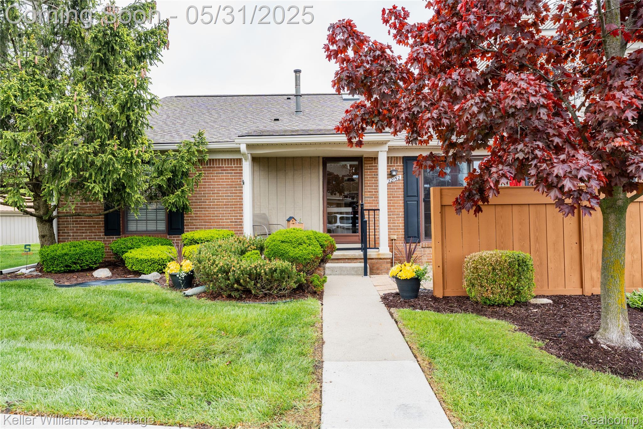 22152 Edgewater