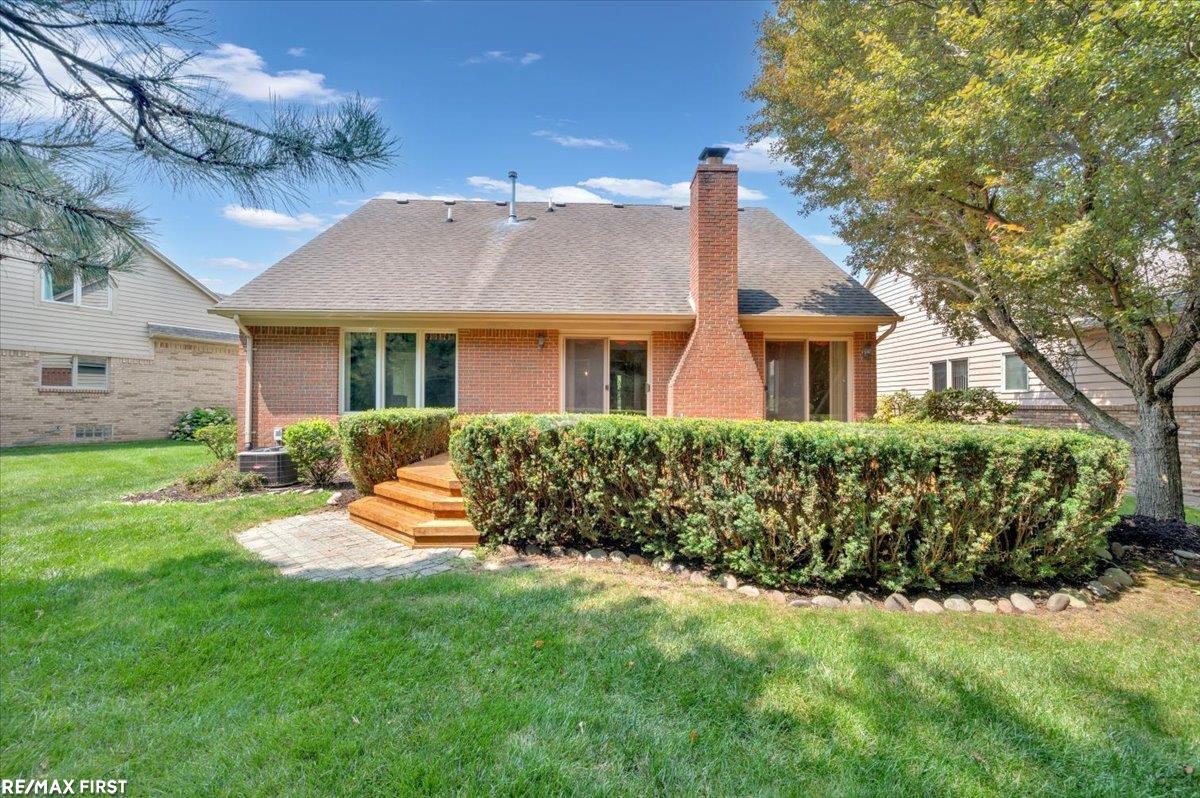 52180 Jacqueline Ct. Court