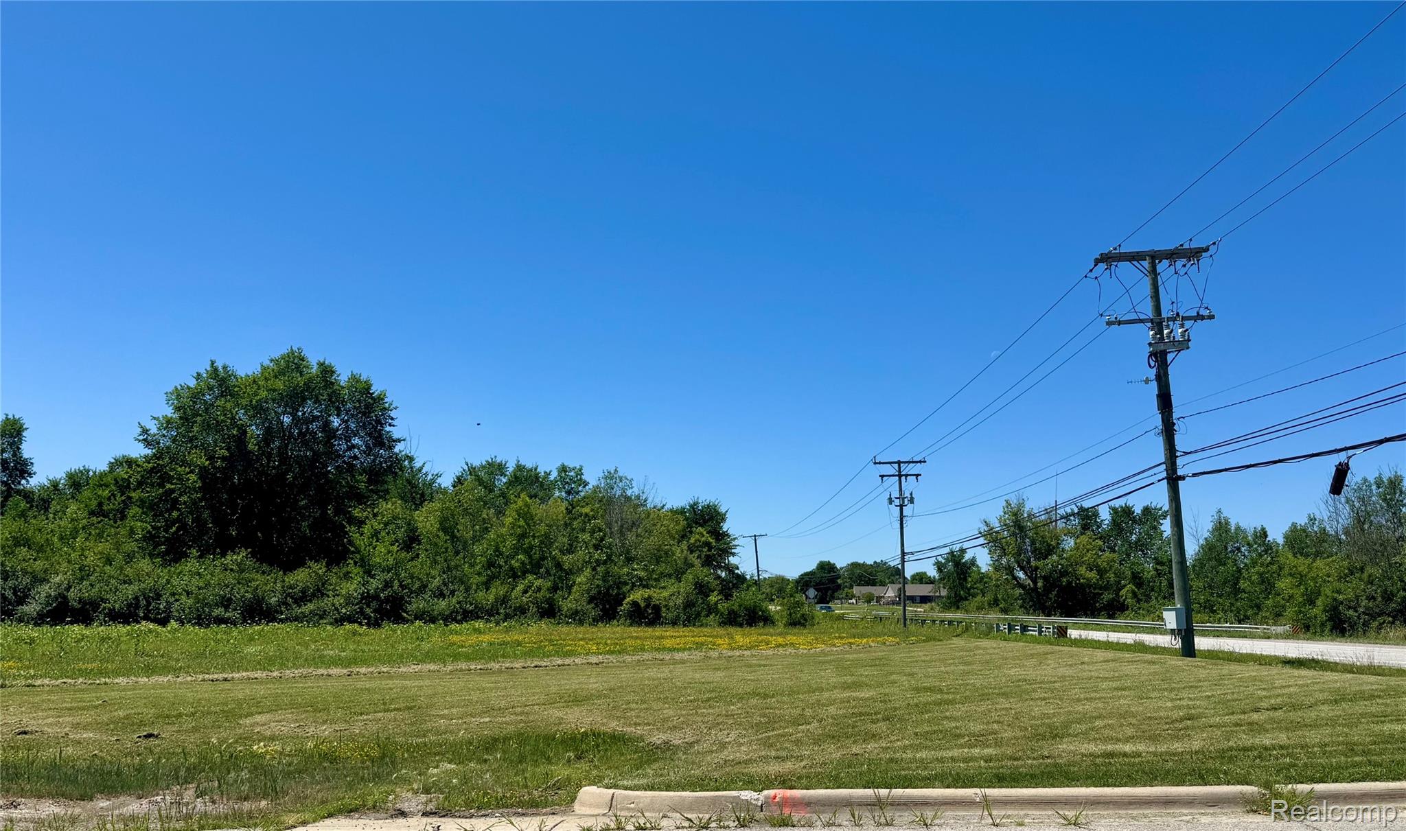 00 26 Mile Road
