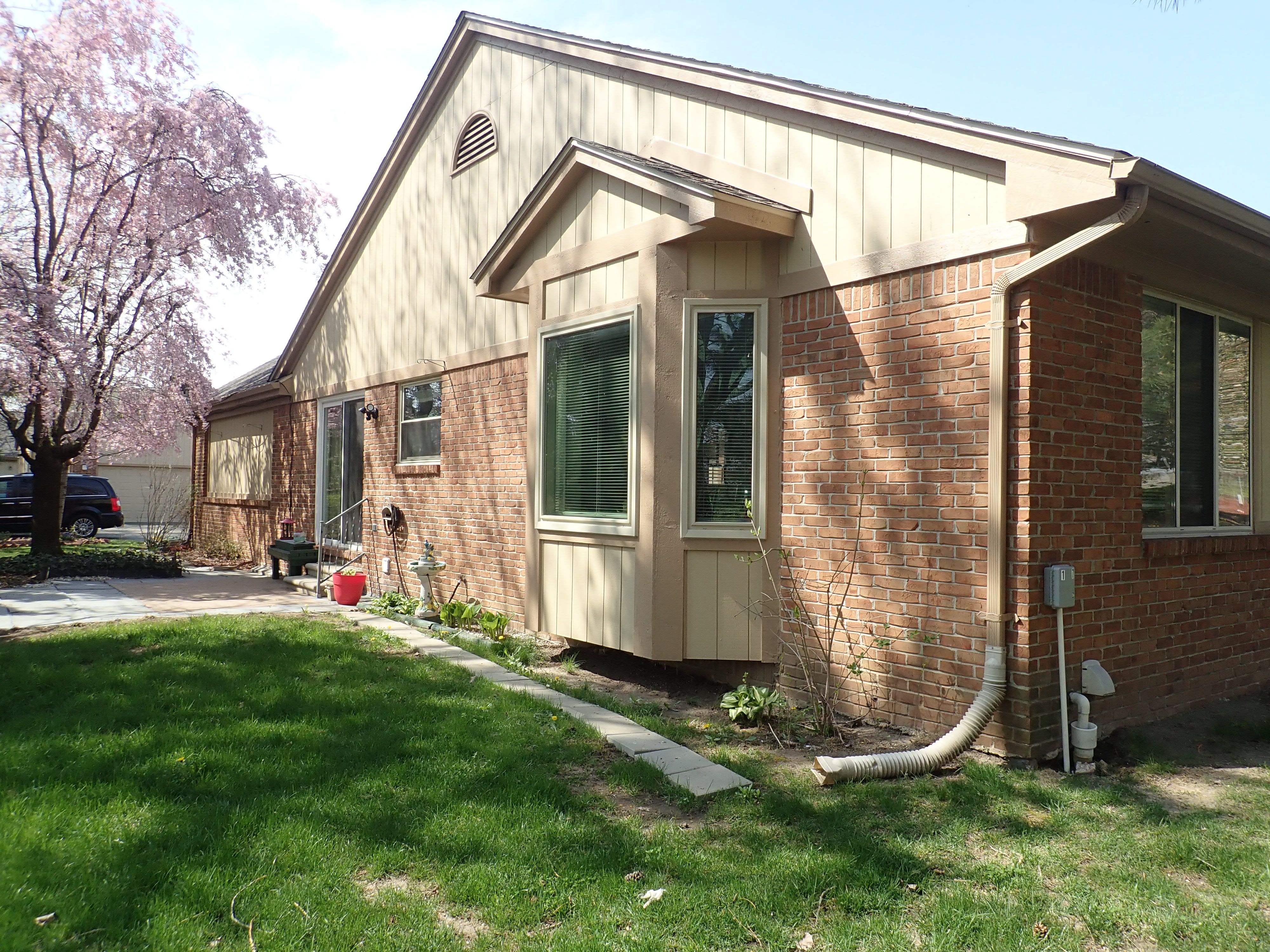 46980 COUNTRY Lane 8