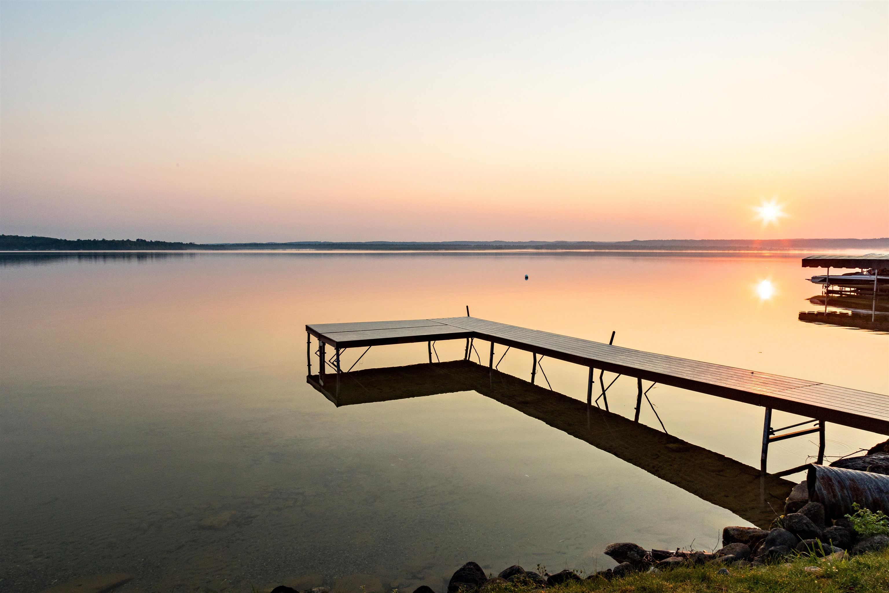 8112 Lakeside Trail