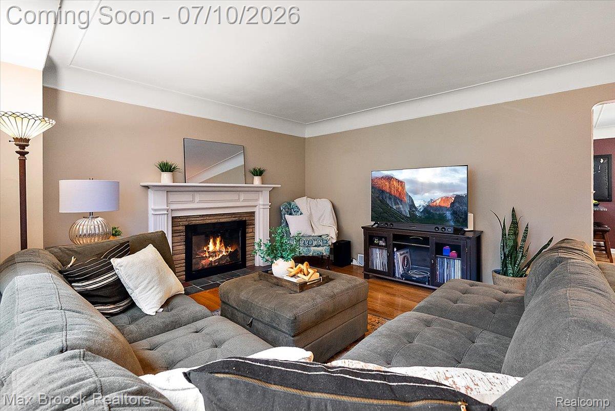 13154 Lasalle Boulevard