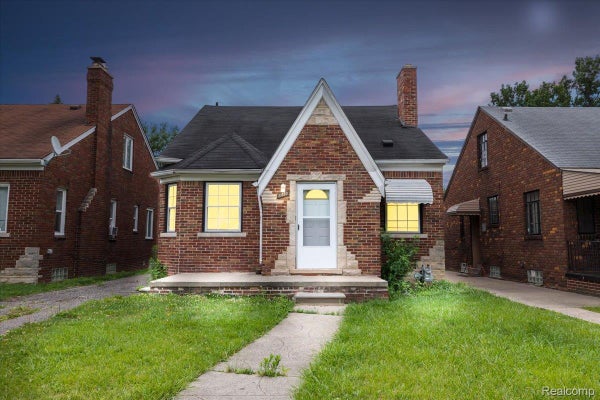 11110 WAYBURN ST, GROSSE POINTE, MI 48224 - Image f1c7ba6f54d42e6ab91c60efe27241b8/2066706997