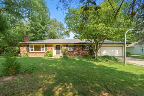 Photo of 8218 N 37th Street, Ross Township, MI 49083 (MLS # 66026013483)