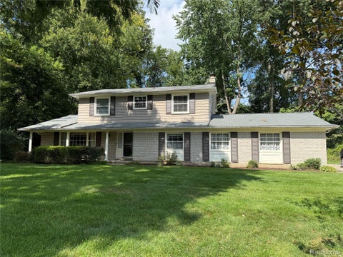 Photo for 353 Broadleaf Drive