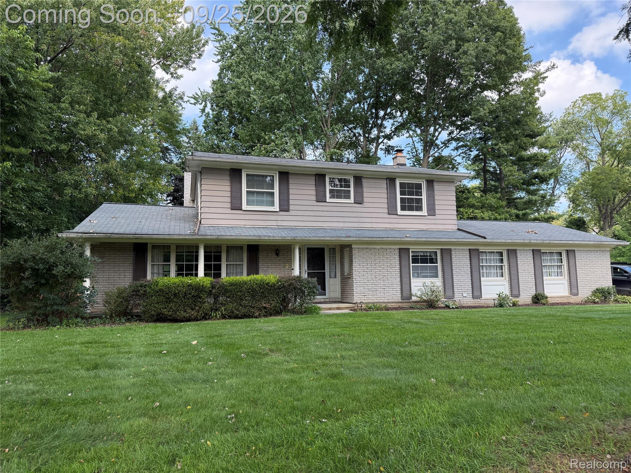 353 Broadleaf Drive