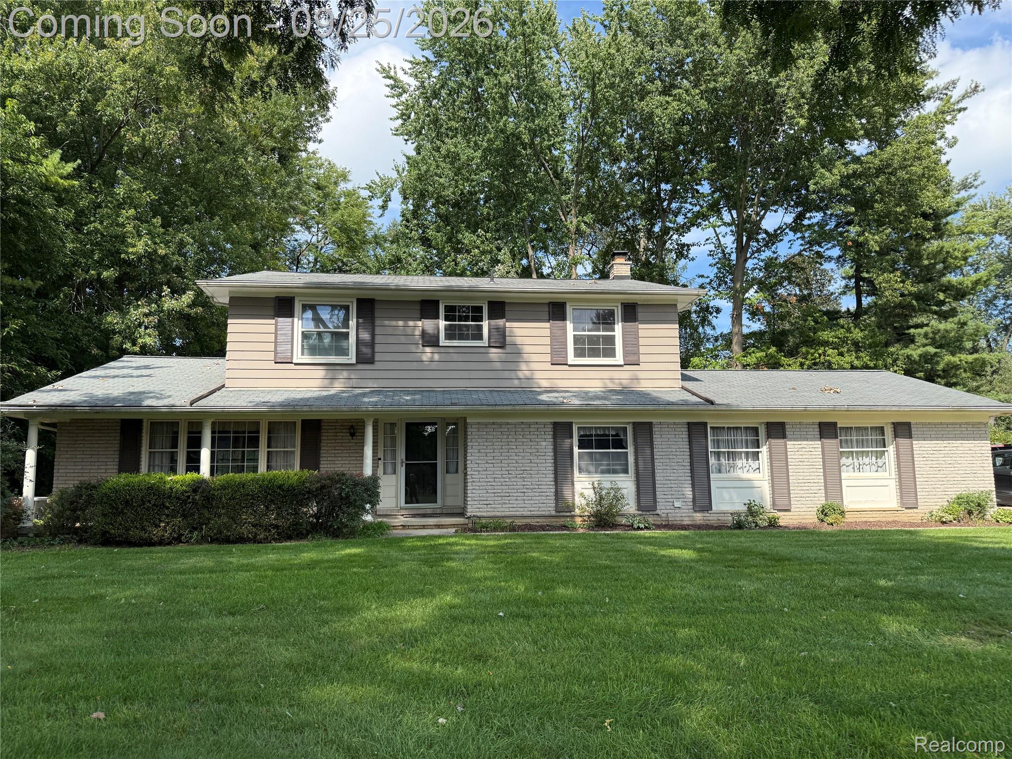 353 Broadleaf Drive
