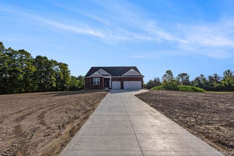 7557 Orchard Lane Washington Township MI 48095