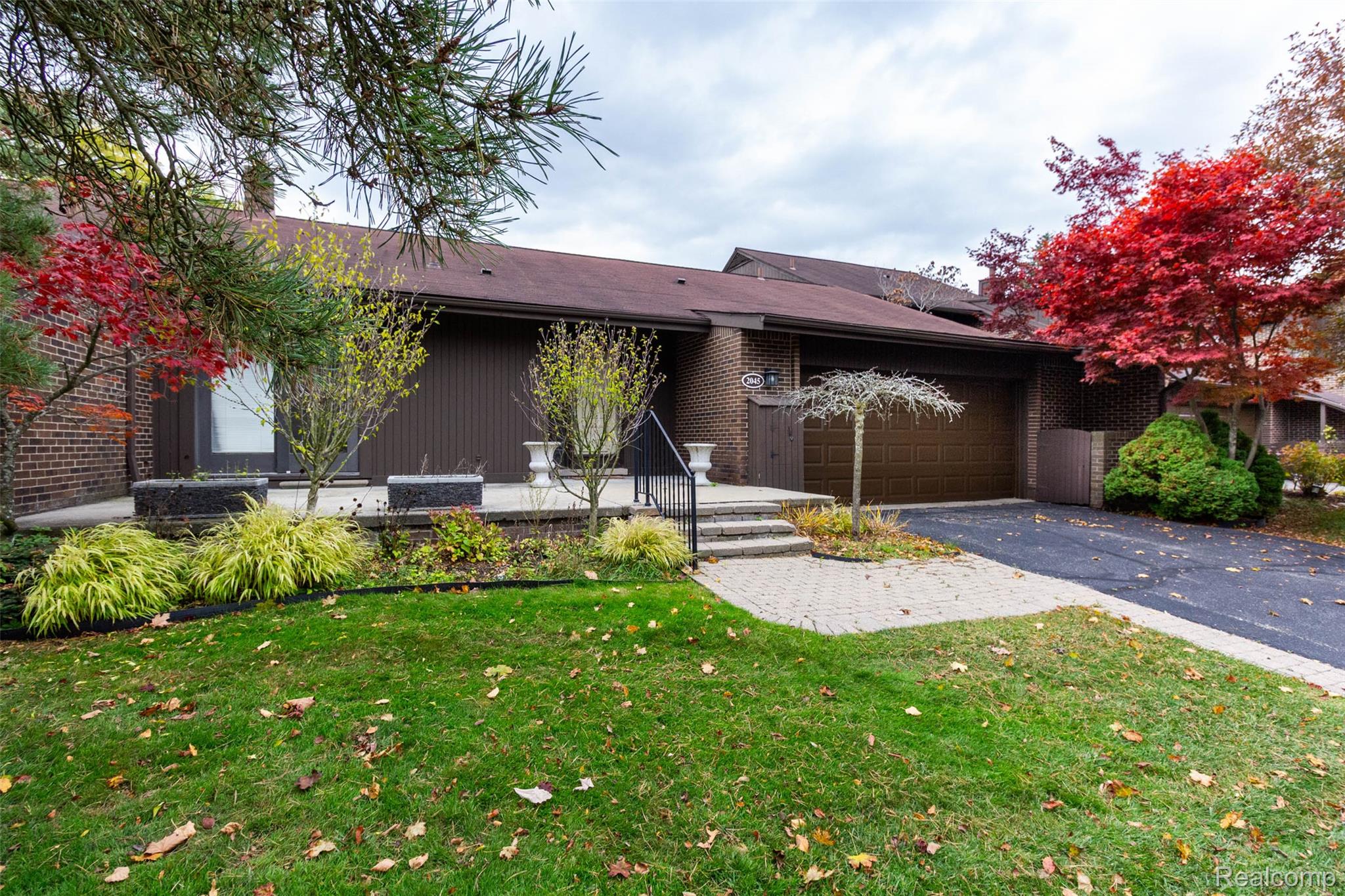 2045 Bordeaux Street