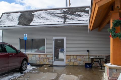 1495 Dauner Road c Fenton City MI 48430