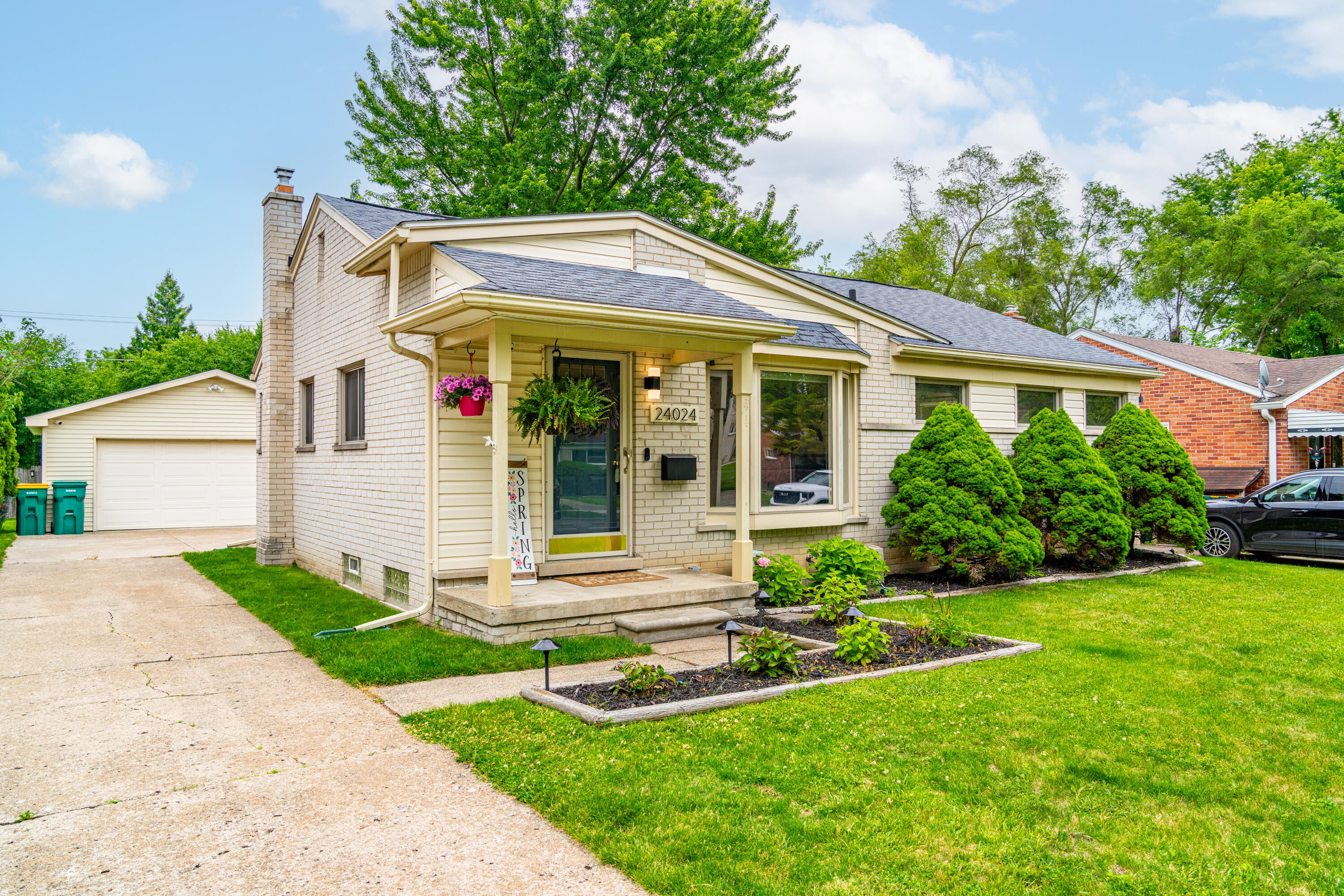 24024 Colchester Drive