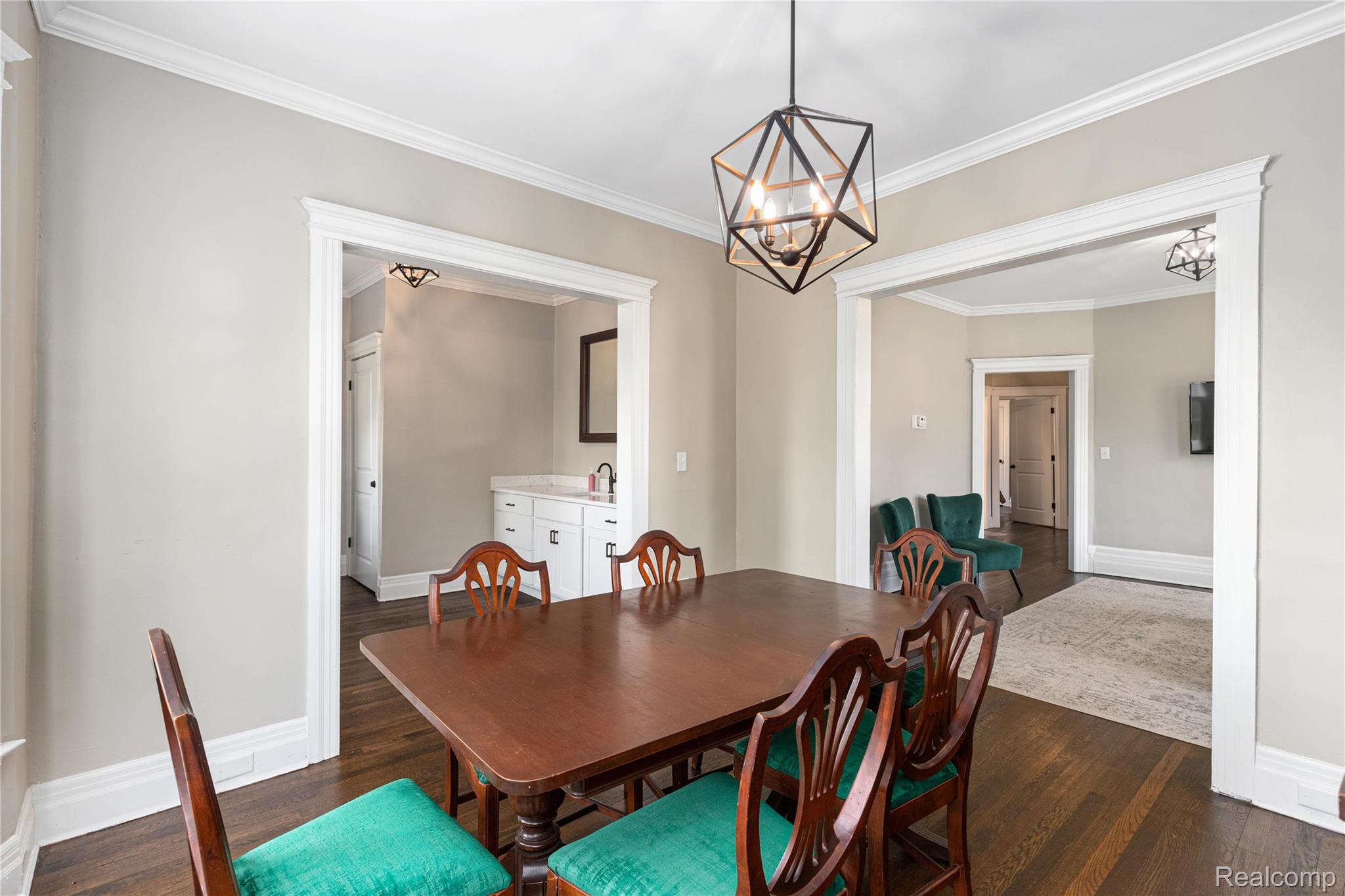 Detroit City, Michigan 48202, United States, 3 Bedrooms Bedrooms, ,1 BathroomBathrooms,Residential,Active,165668