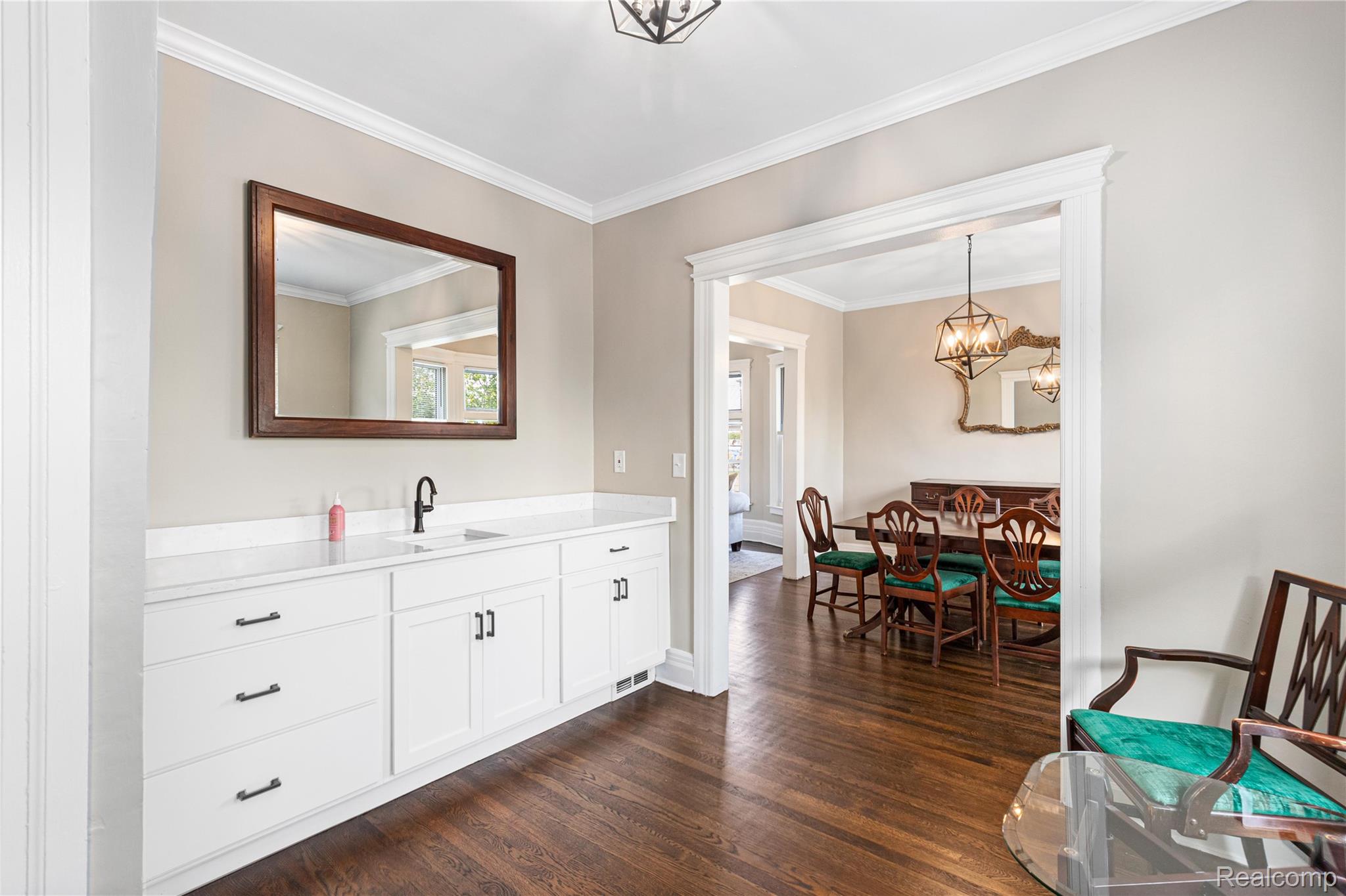 Detroit City, Michigan 48202, United States, 3 Bedrooms Bedrooms, ,1 BathroomBathrooms,Residential,Active,165668