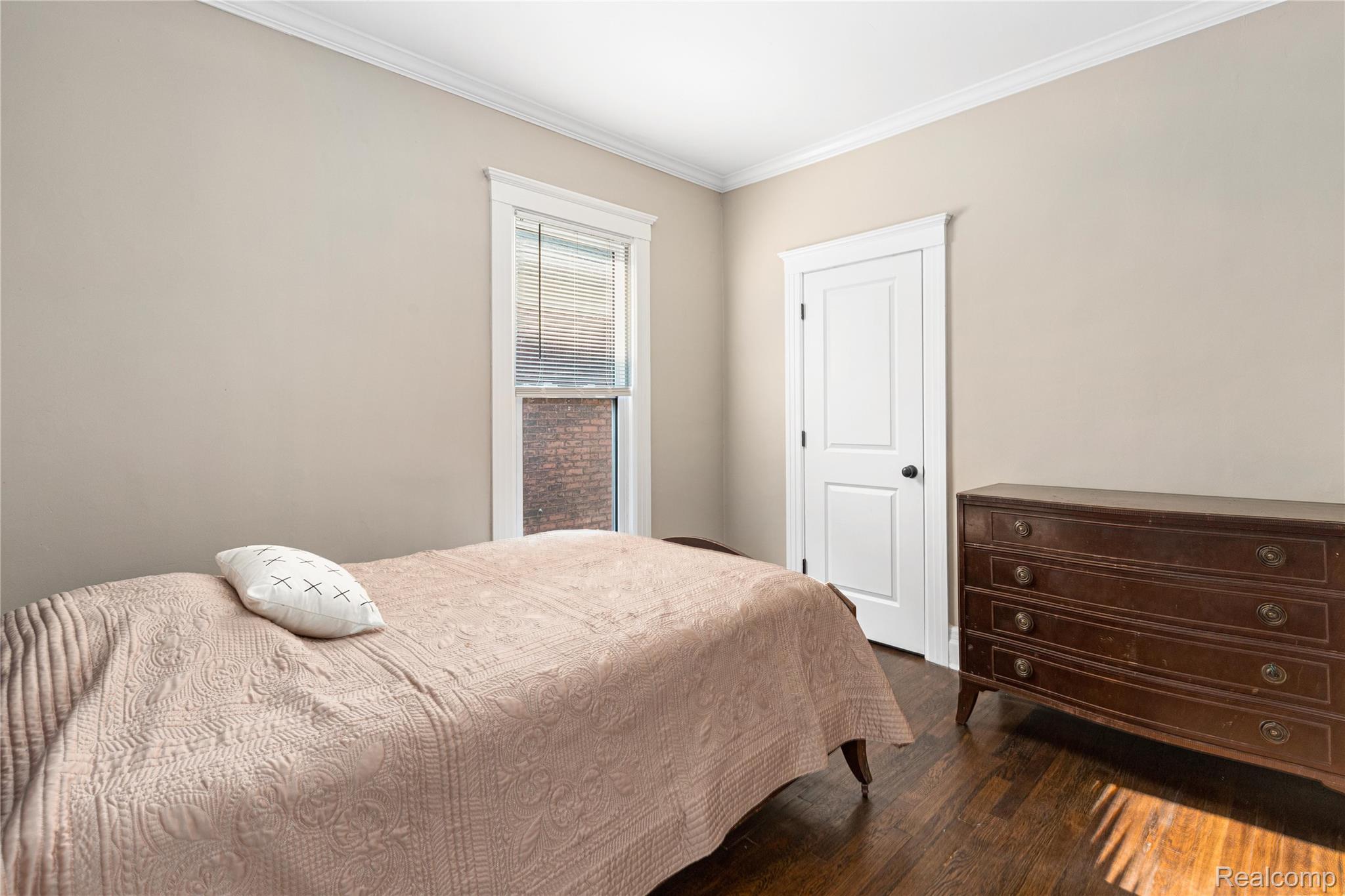 Detroit City, Michigan 48202, United States, 3 Bedrooms Bedrooms, ,1 BathroomBathrooms,Residential,Active,165668