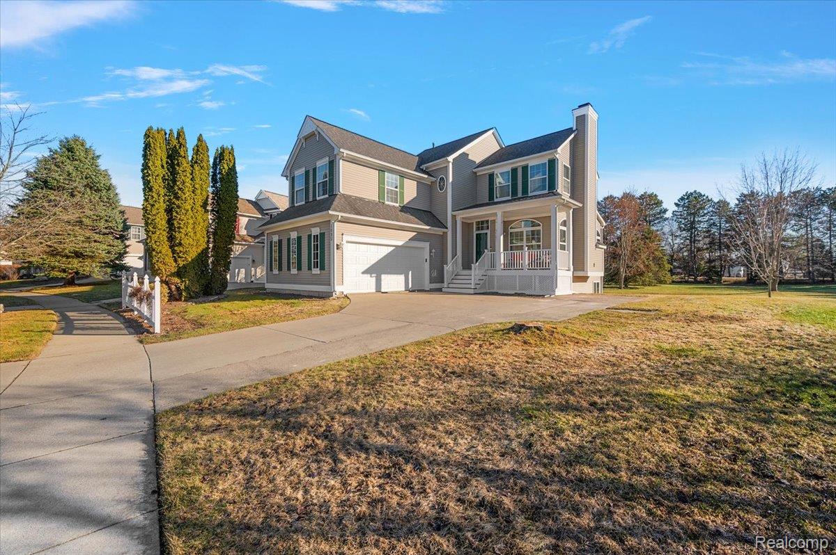 1095 Island Lake Drive