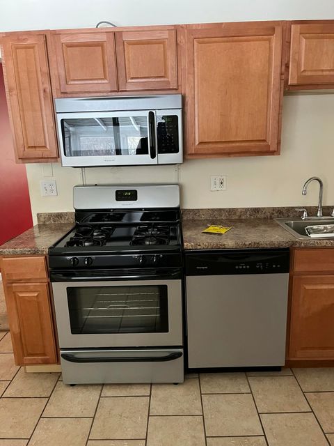 Tiny photo for 1585 Harvest Lane, Ypsilanti Charter Township, MI 48198 (MLS # 81026006033)