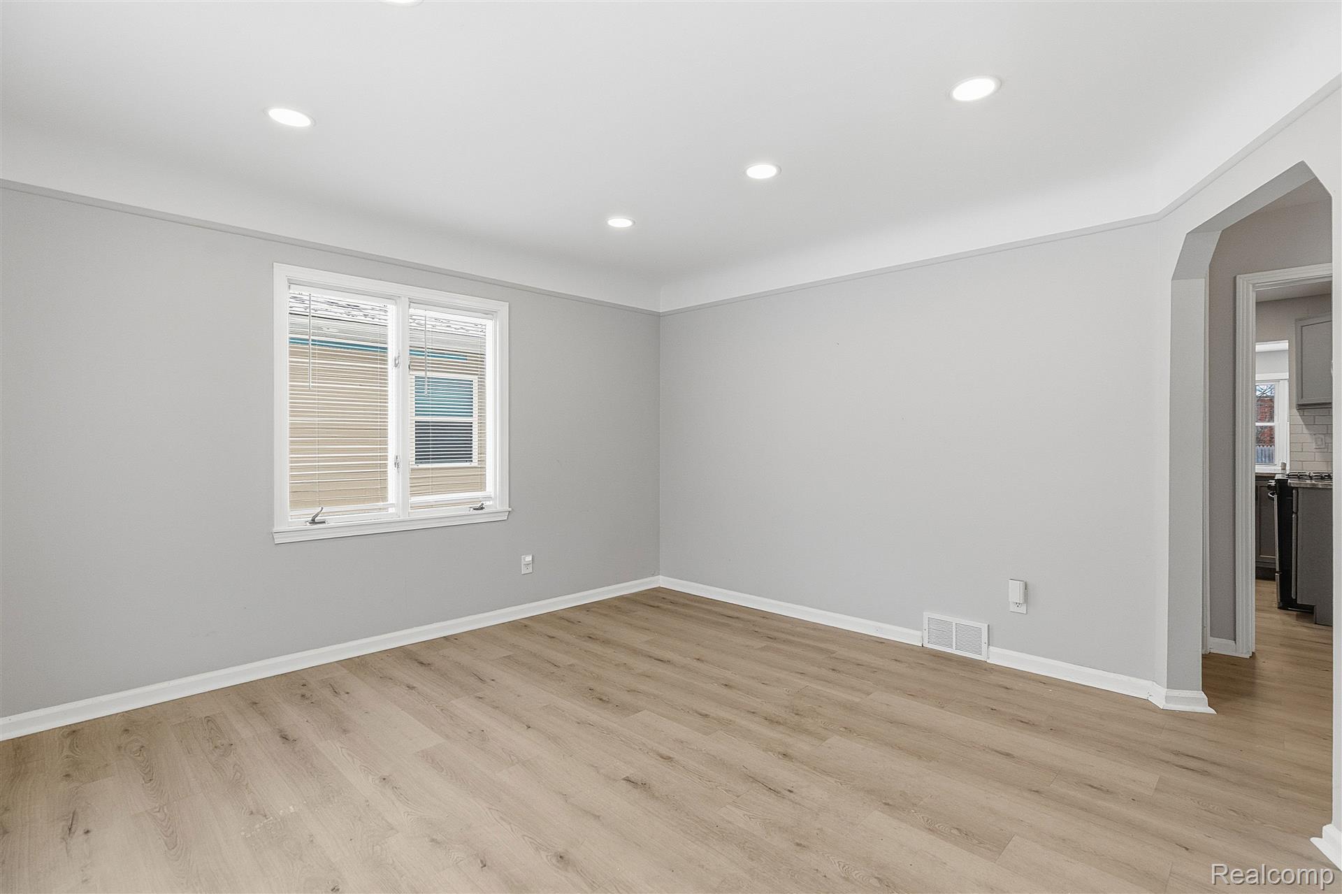 27550 Garfield Street