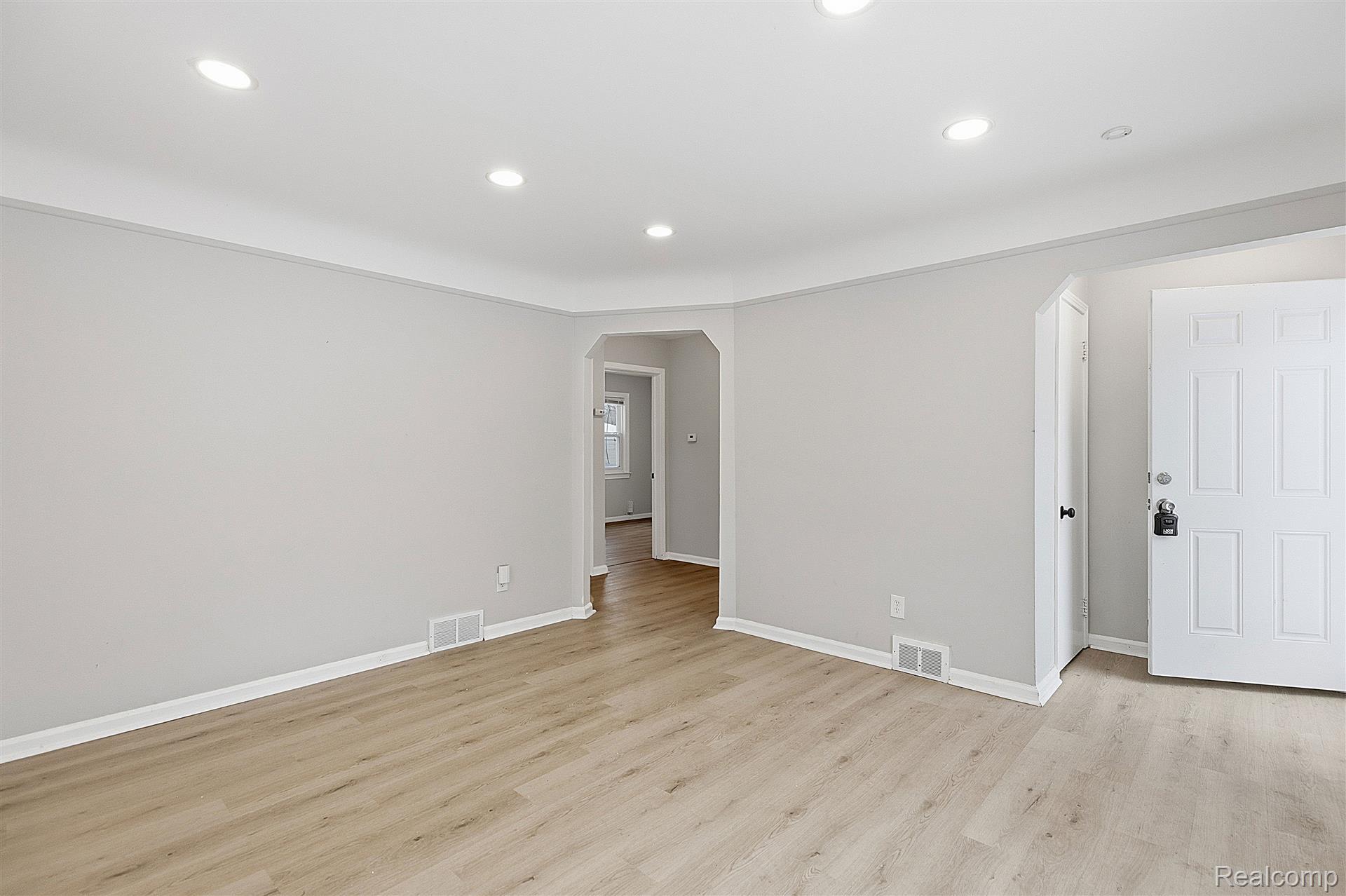 27550 Garfield Street