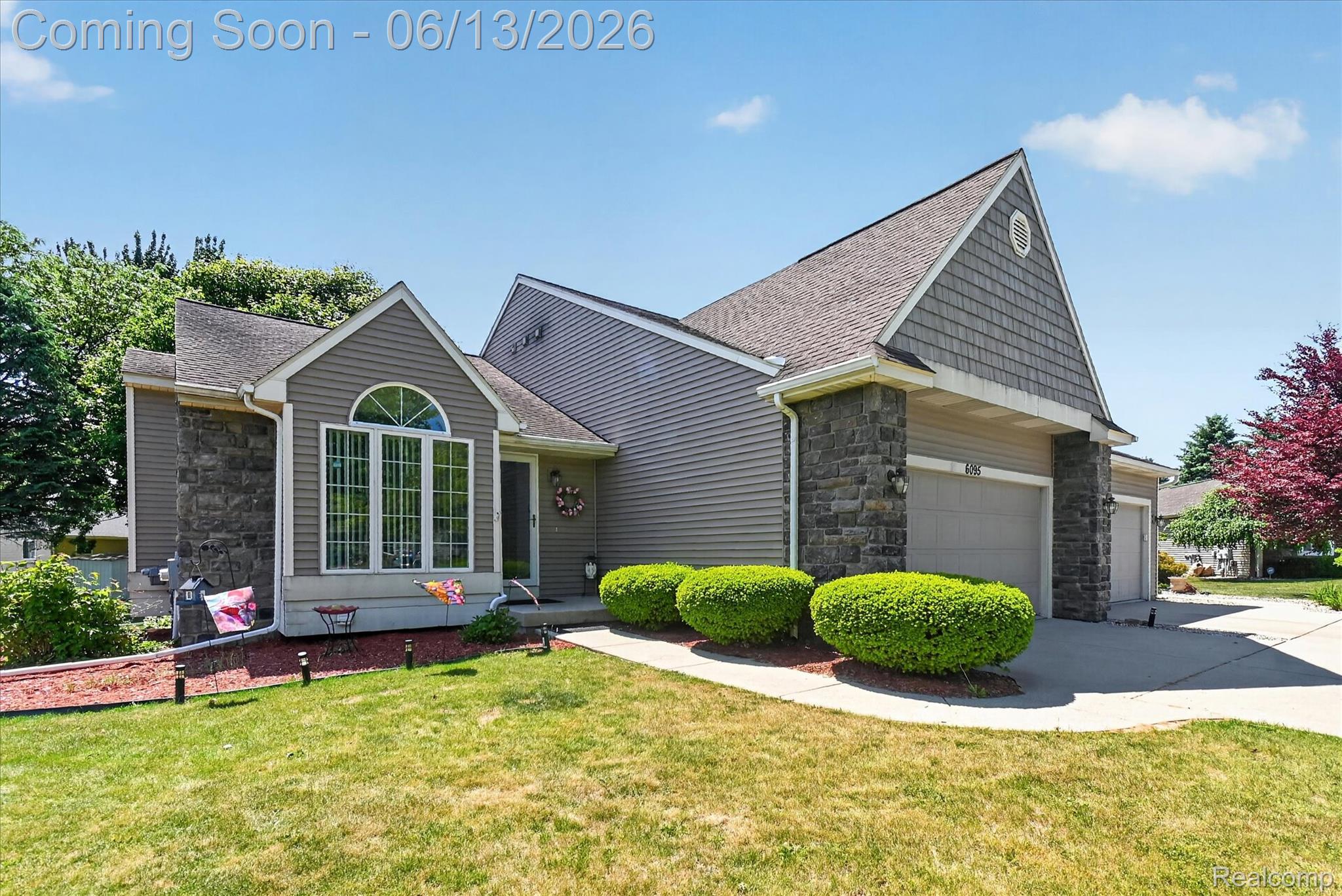 6095 Foxwood Court