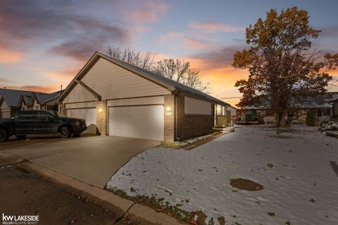 20481 Longwood Drive Clinton Charter Township MI 48038