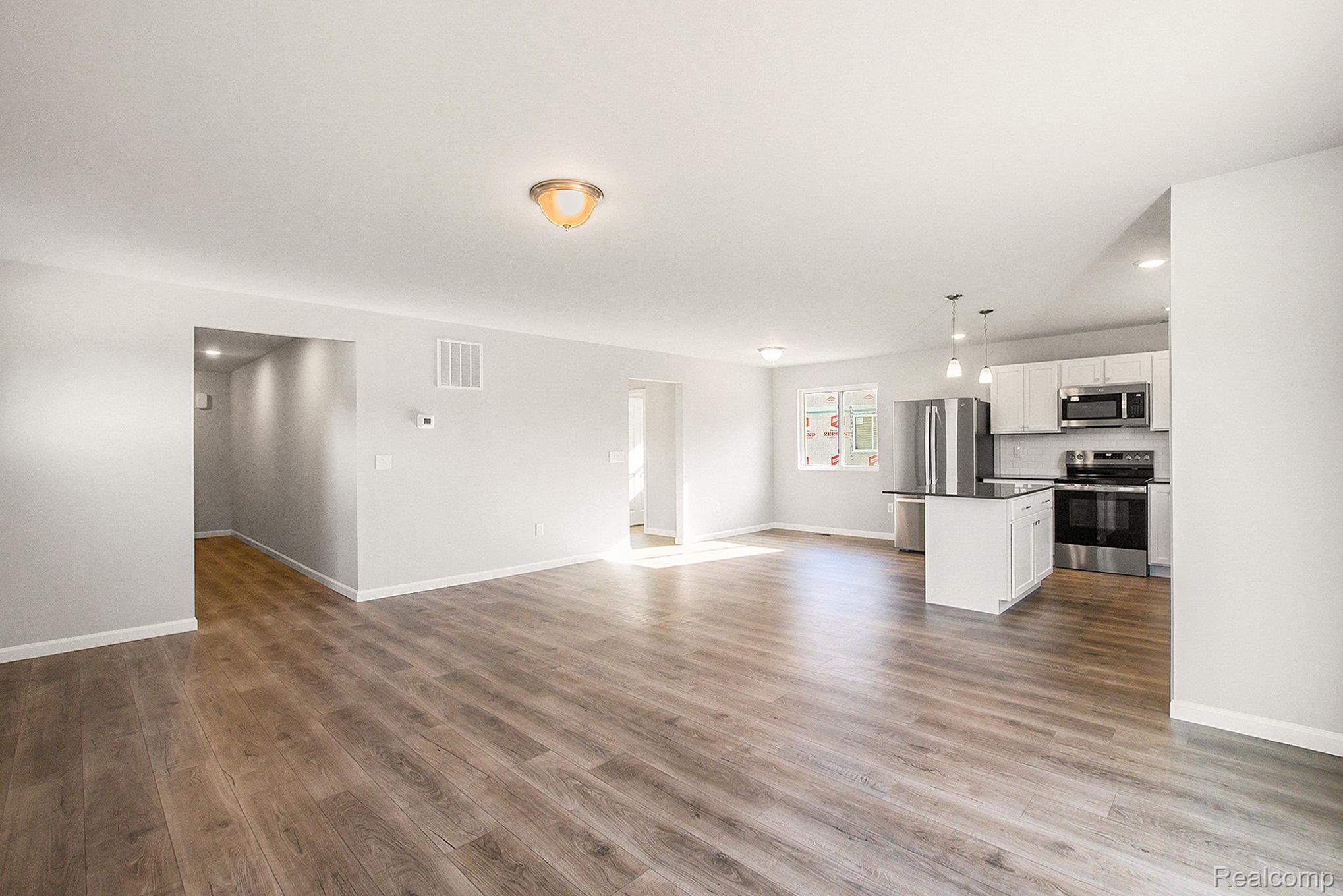 8377 Majestic Boulevard