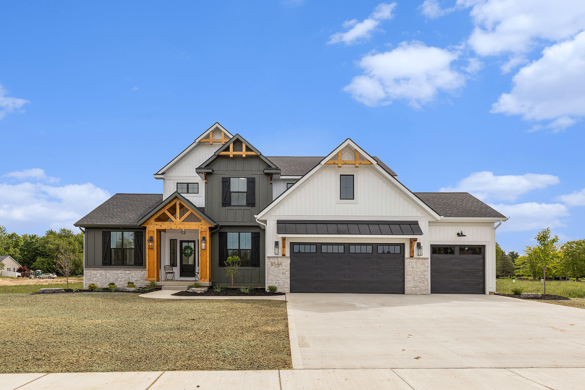 5544 Kingsfield Drive