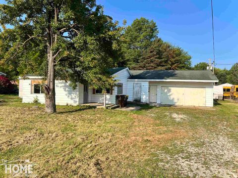 1016 S Line Street Chesaning Village MI 48616