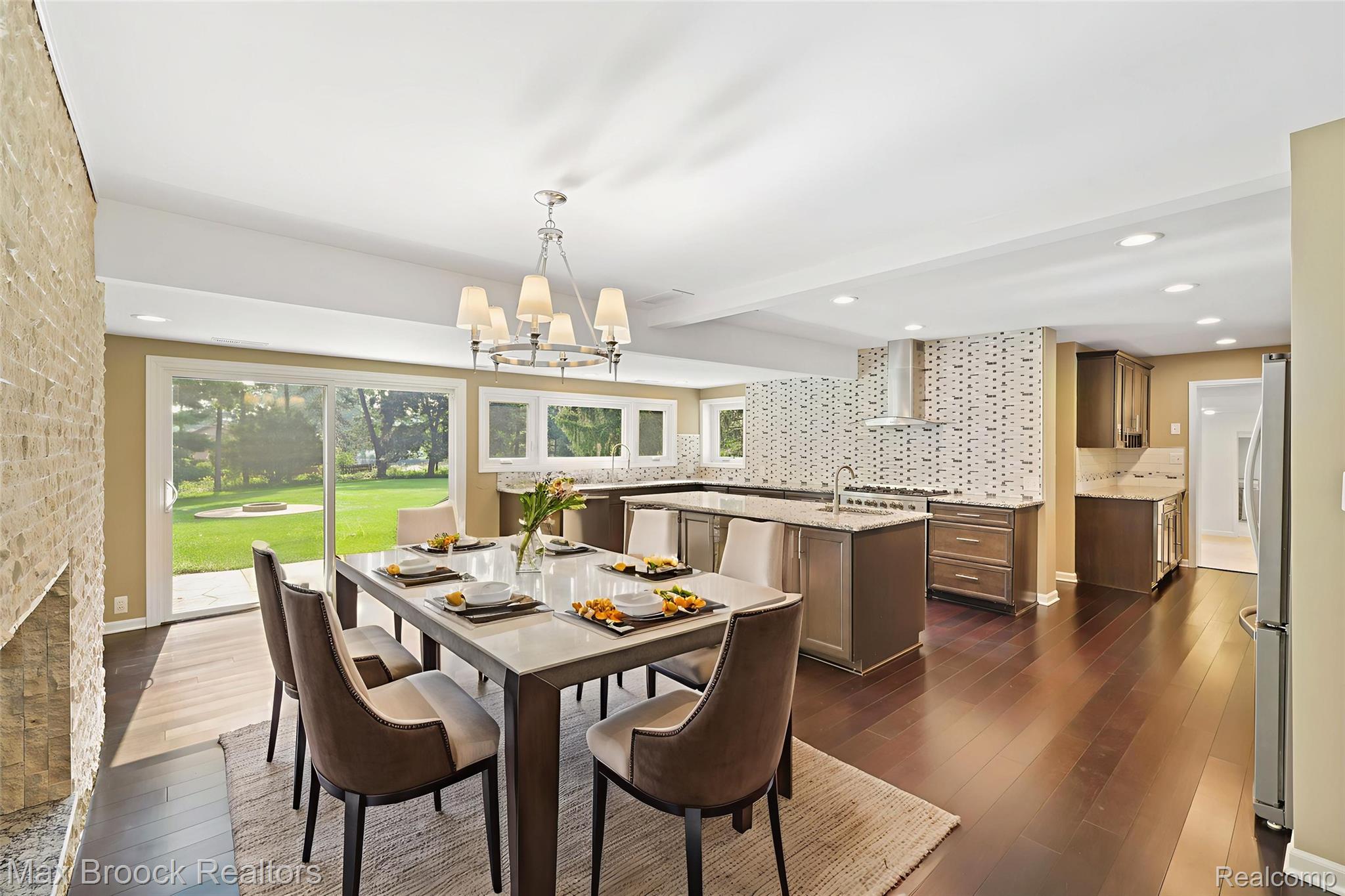 30500 Rosemond Drive