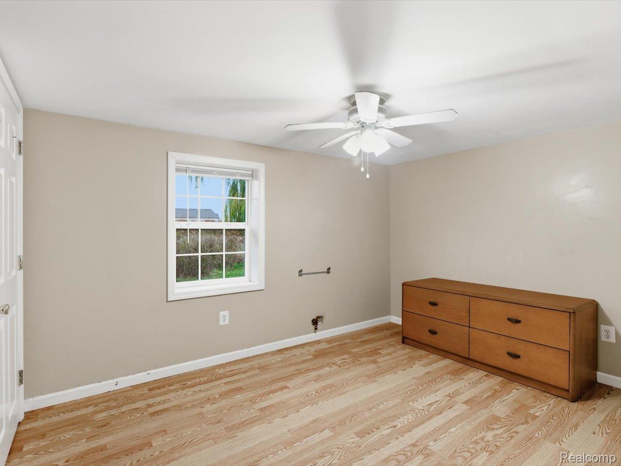 Fort Gratiot Charter Township, Michigan 48059, United States, ,Commercial,Active,241707