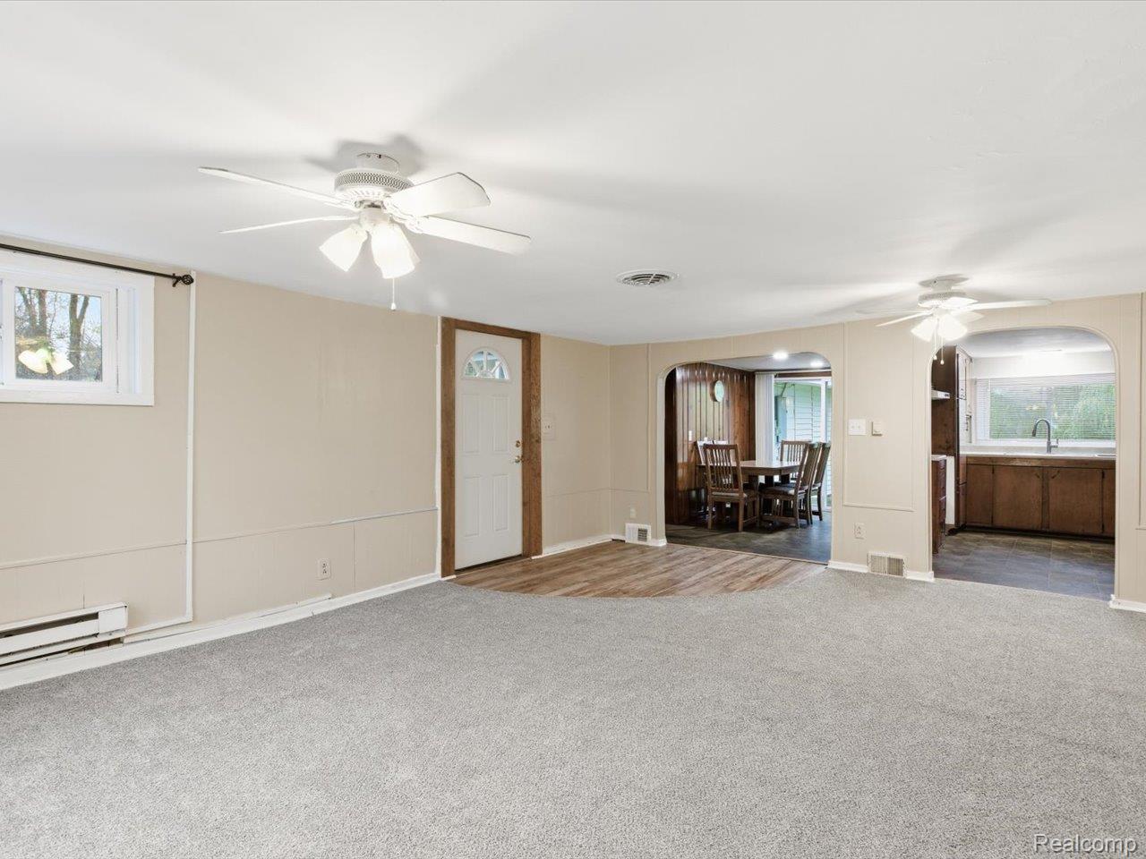 Fort Gratiot Charter Township, Michigan 48059, United States, ,Commercial,Active,241707