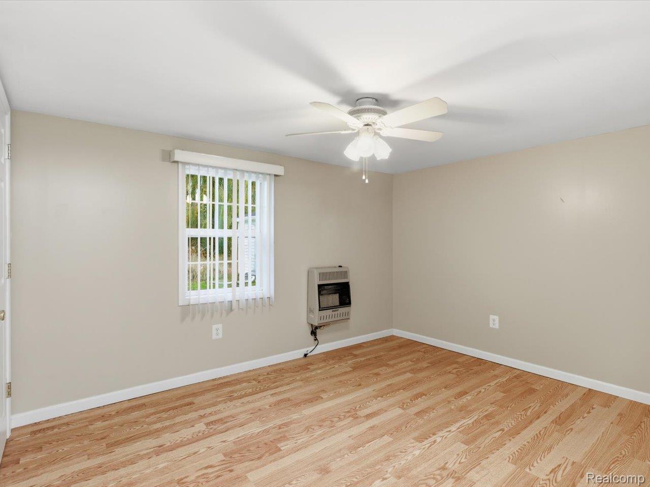 Fort Gratiot Charter Township, Michigan 48059, United States, ,Commercial,Active,241707