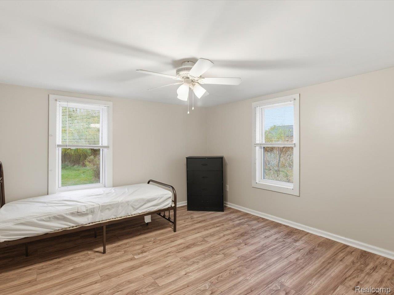 Fort Gratiot Charter Township, Michigan 48059, United States, ,Commercial,Active,241707