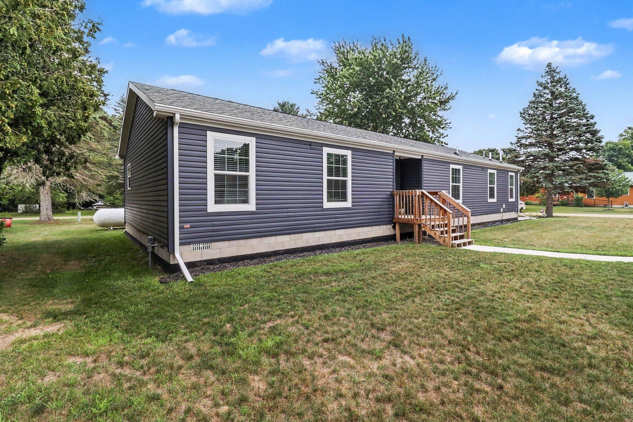 5957 E Ford Lake Dr. Drive
