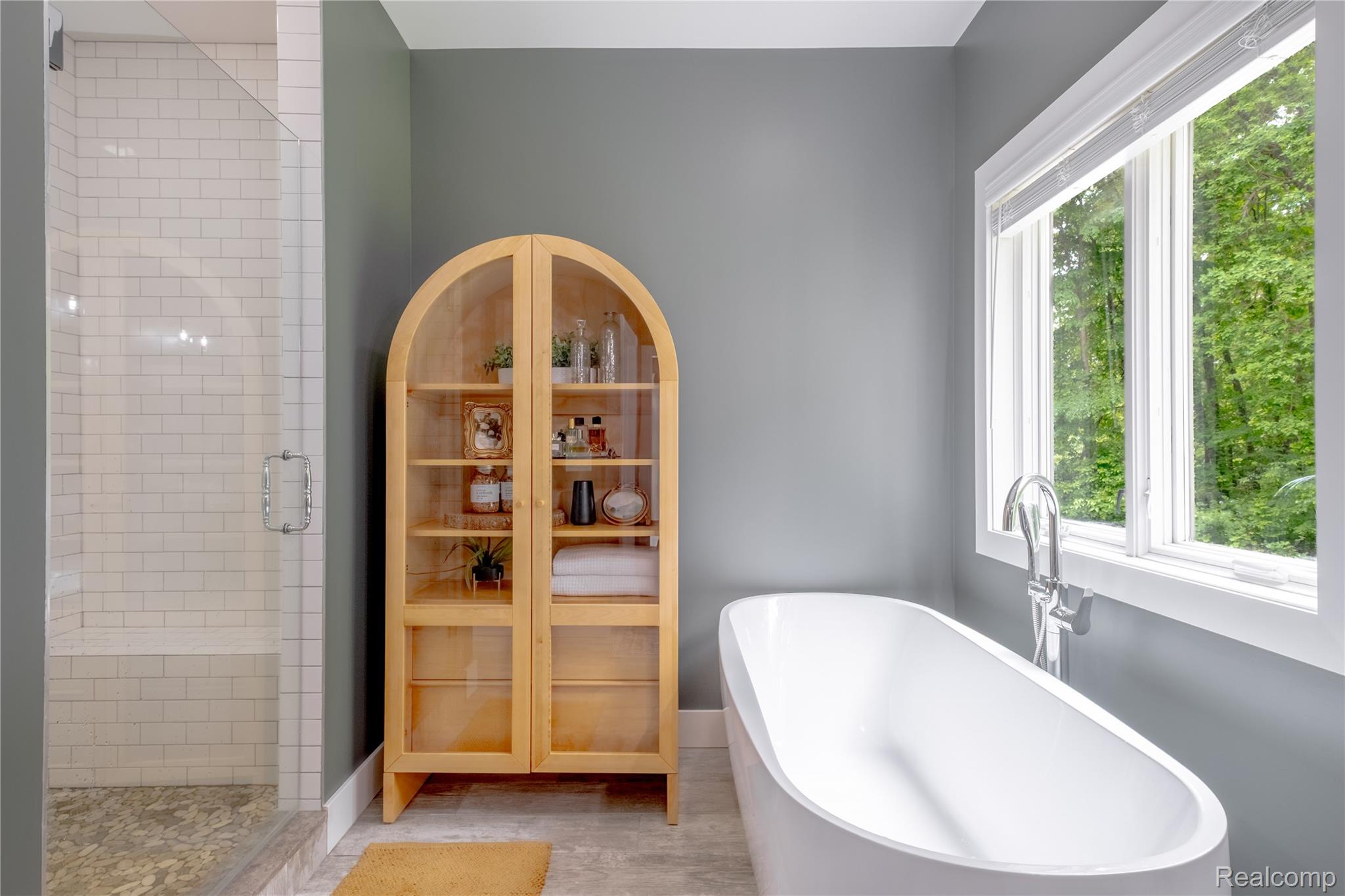 Tyrone Township, Michigan 48430, United States, 3 Bedrooms Bedrooms, ,3 BathroomsBathrooms,Residential,Active,149009