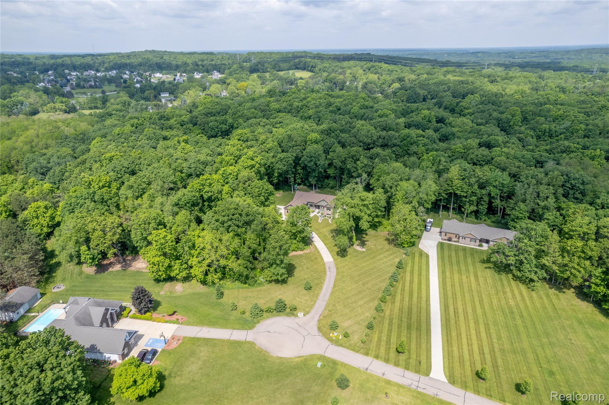 Tyrone Township, Michigan 48430, United States, 3 Bedrooms Bedrooms, ,3 BathroomsBathrooms,Residential,Active,149009