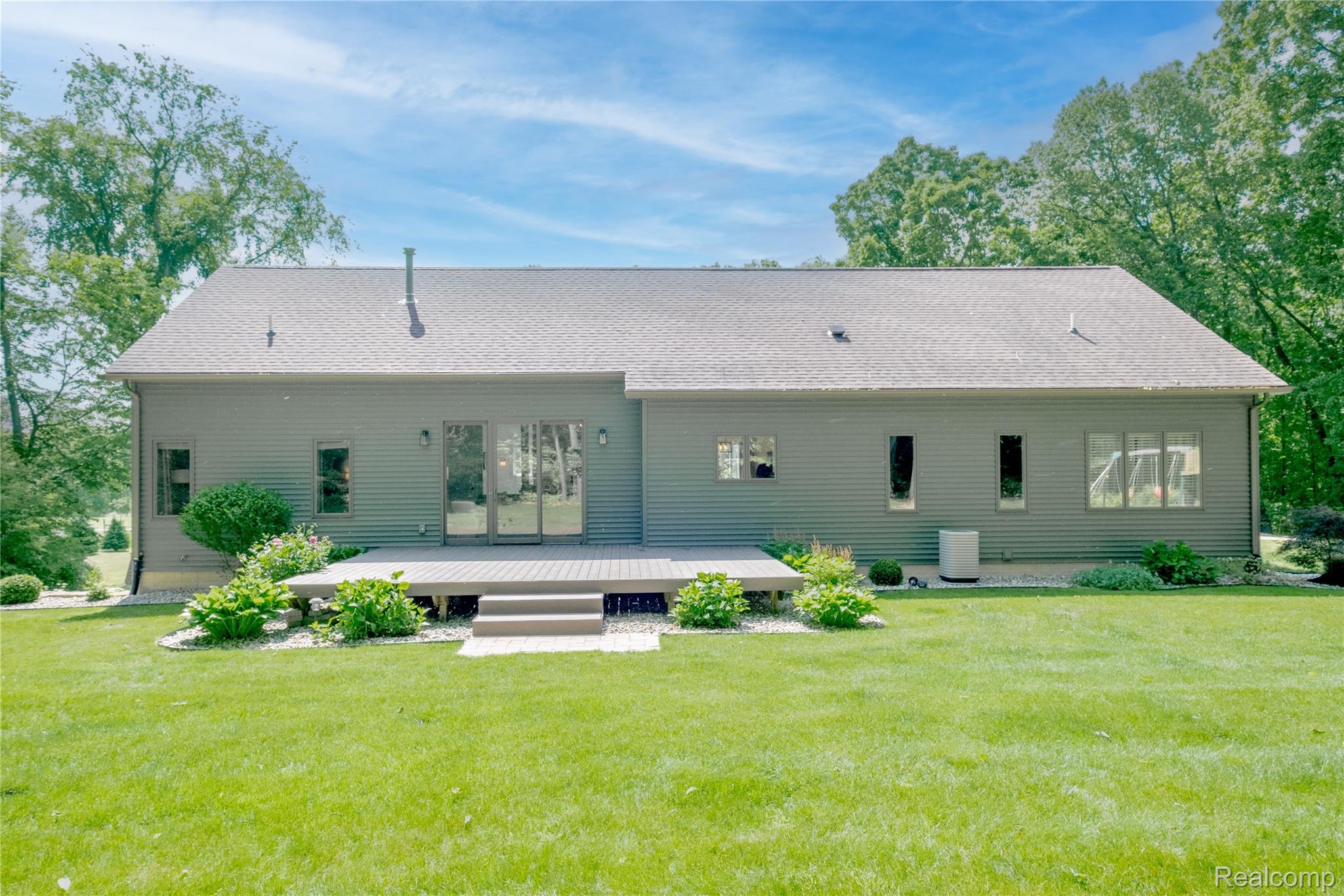 Tyrone Township, Michigan 48430, United States, 3 Bedrooms Bedrooms, ,3 BathroomsBathrooms,Residential,Active,149009