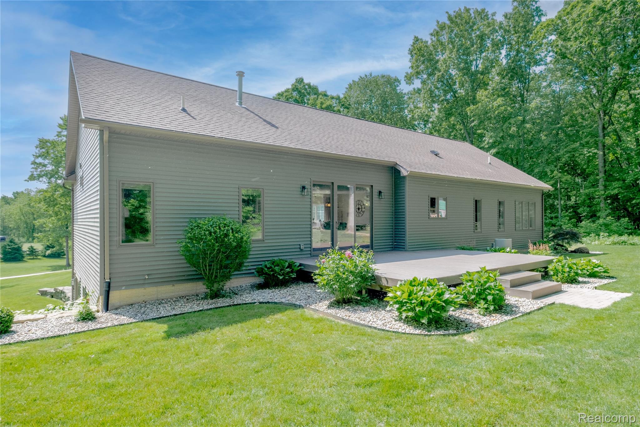 Tyrone Township, Michigan 48430, United States, 3 Bedrooms Bedrooms, ,3 BathroomsBathrooms,Residential,Active,149009