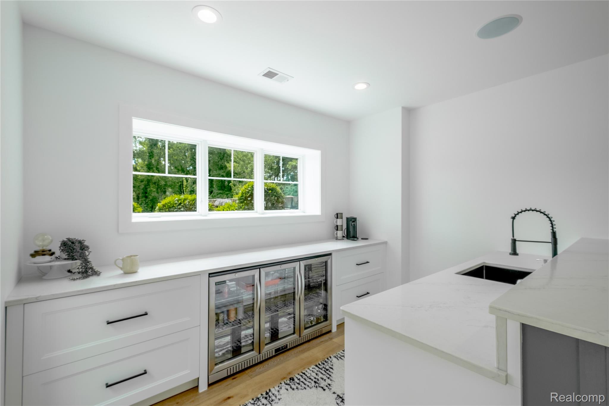 Tyrone Township, Michigan 48430, United States, 3 Bedrooms Bedrooms, ,3 BathroomsBathrooms,Residential,Active,149009