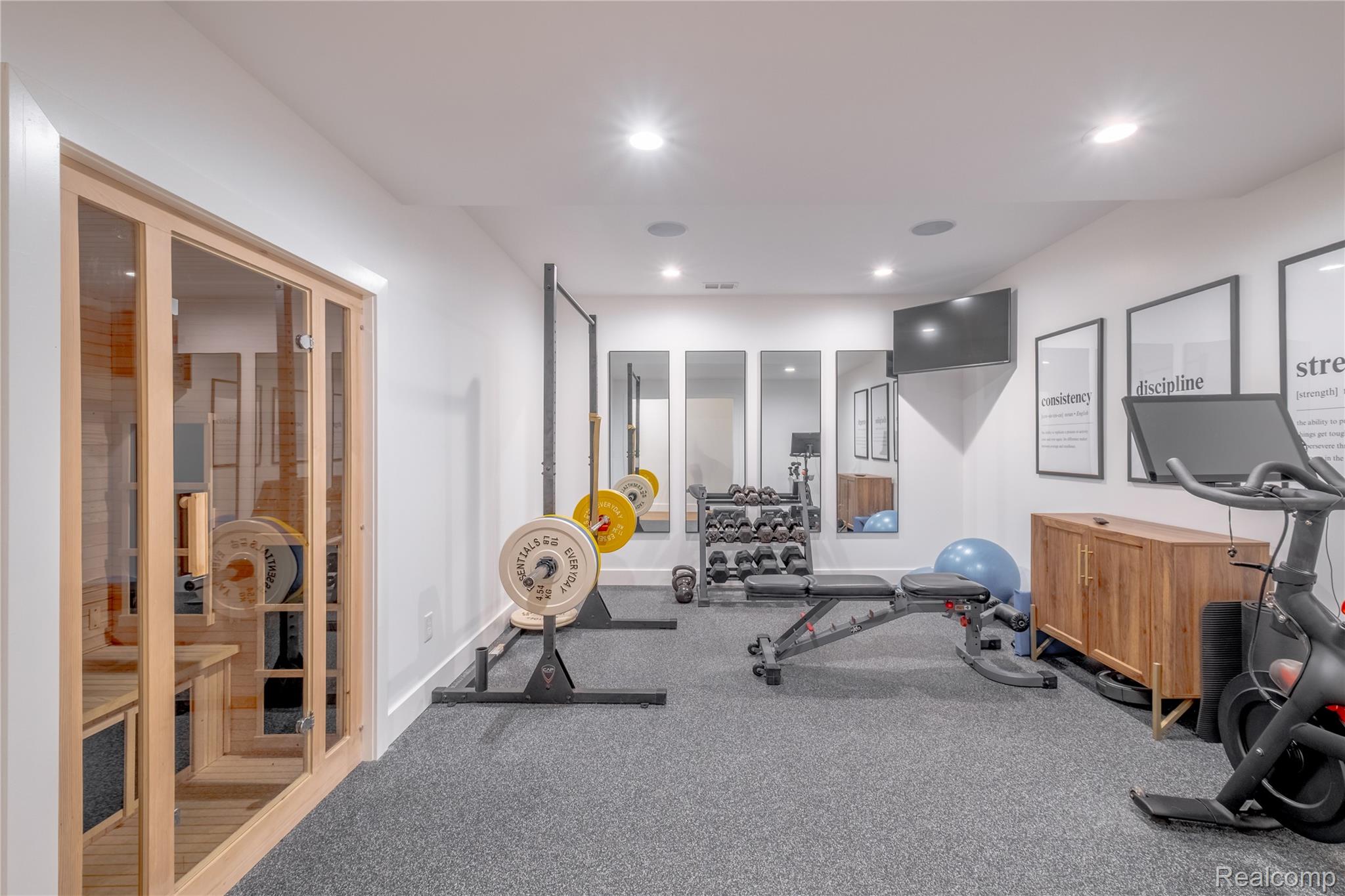 Tyrone Township, Michigan 48430, United States, 3 Bedrooms Bedrooms, ,3 BathroomsBathrooms,Residential,Active,149009