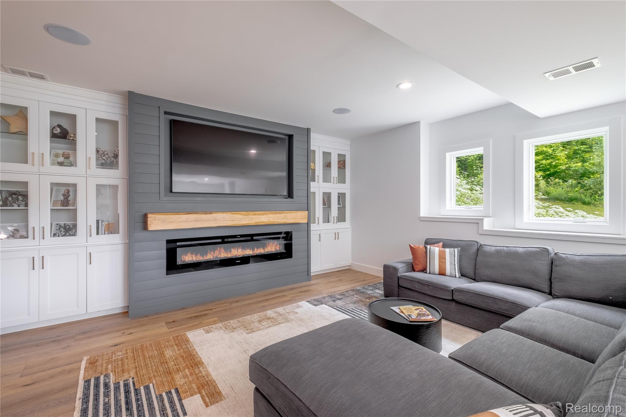 Tyrone Township, Michigan 48430, United States, 3 Bedrooms Bedrooms, ,3 BathroomsBathrooms,Residential,Active,149009