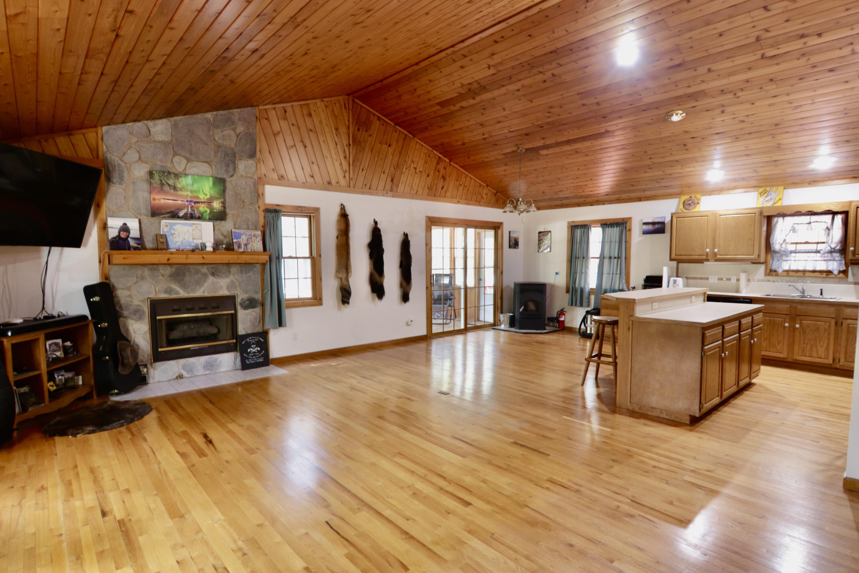 7312 W Echo Lake Drive